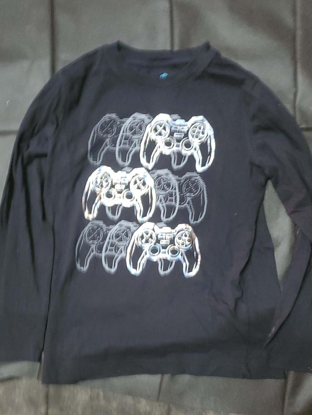 Black Video Game Controller Graphic Long-Sleeve Shirt